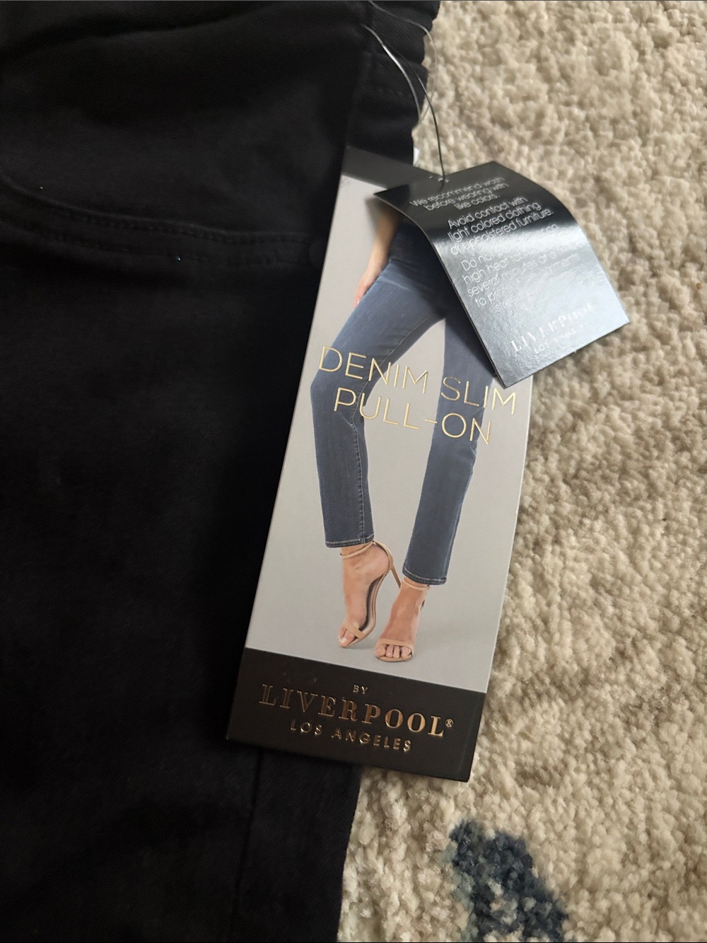 Liverpool Women’s Black Pull-On Jeggings - Picture 2 of 4